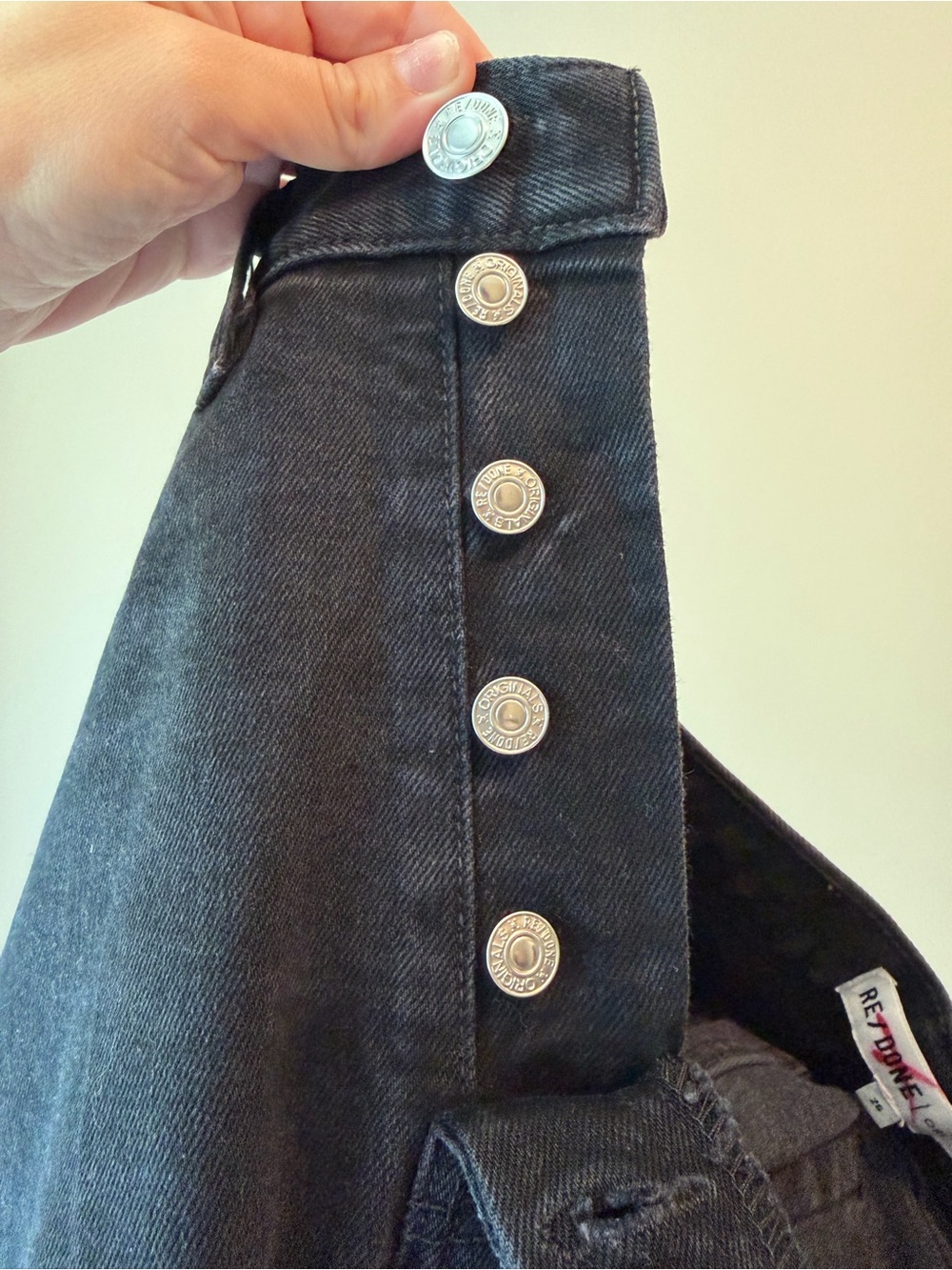 RE/DONE Originals “Ankle Crop” Black Distressed Skinny Jeans Sz 26 NWT - Picture 5 of 7